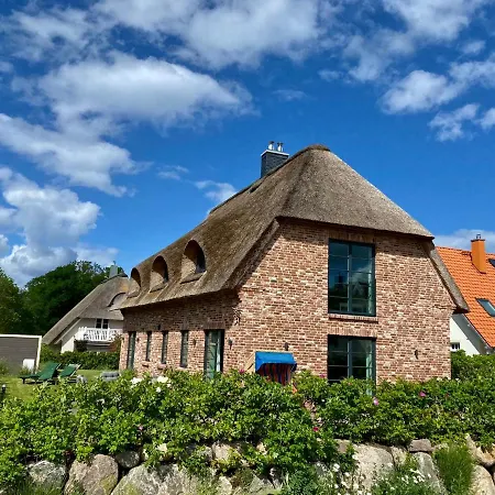 Reethus Linda * Groß Schwansee